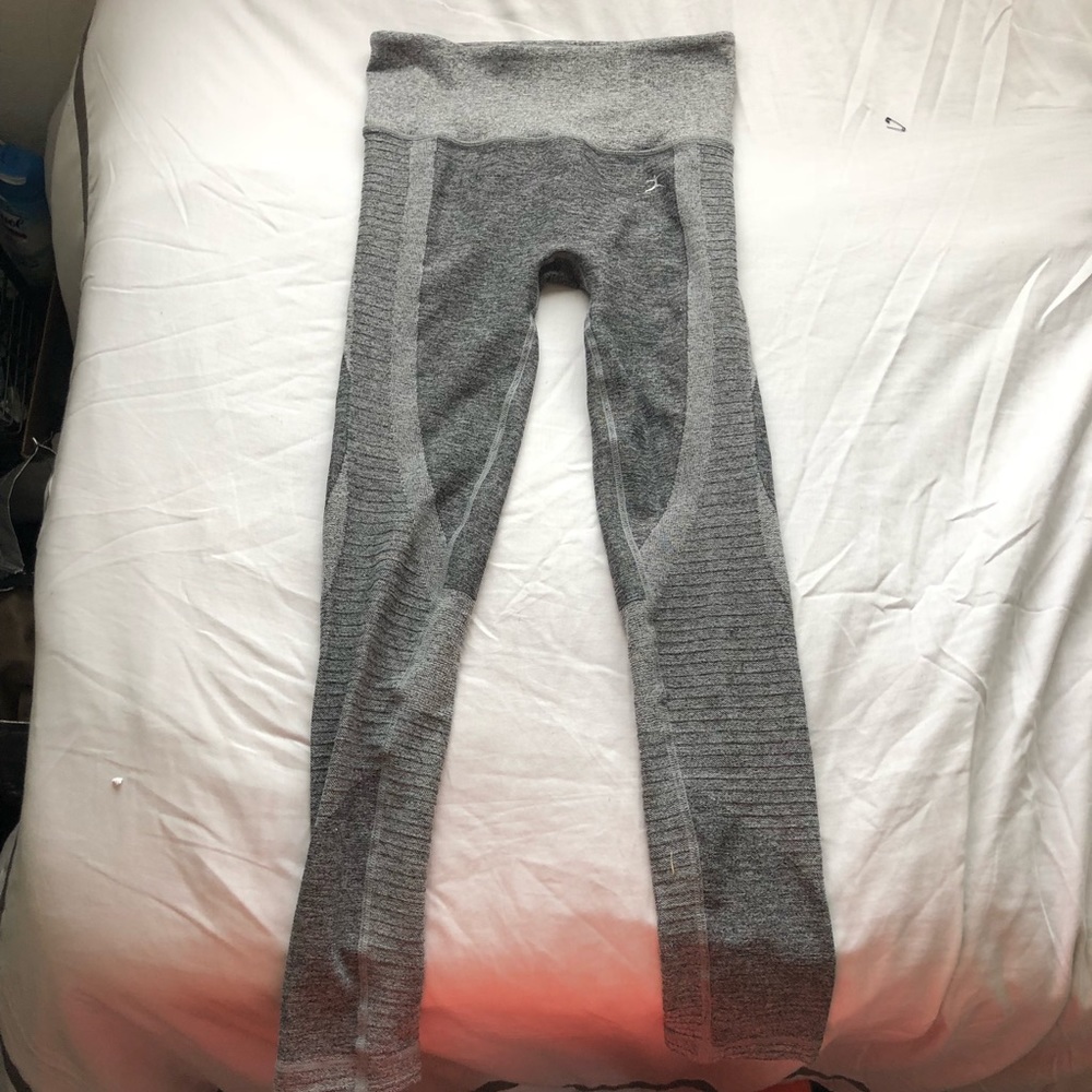 Grey workout leggings